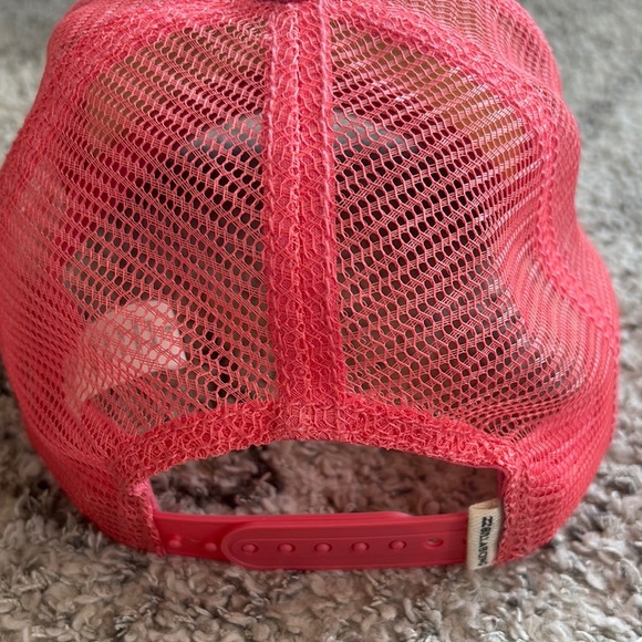 Billabong Pink and White adjustable Trucker Hat California Love with bear detail - Picture 5 of 8